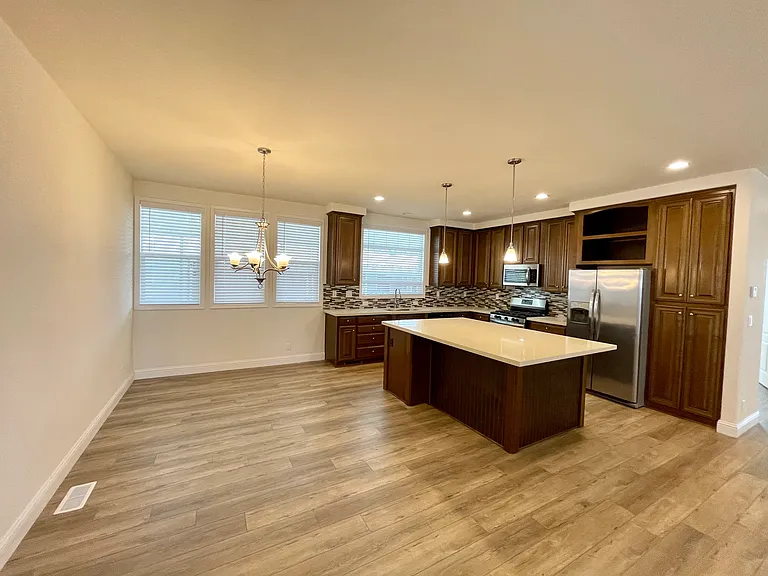 3595 Santa Fe Ave #227 — Photo 11