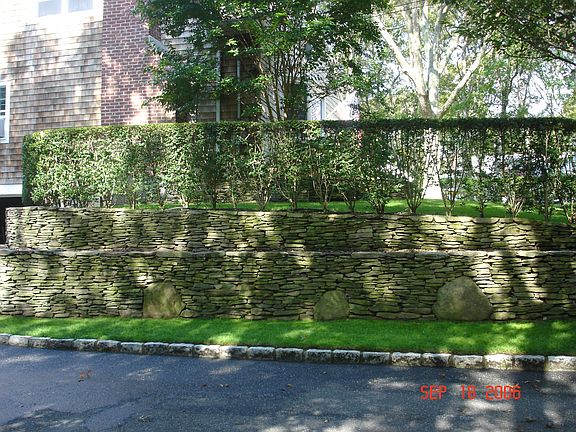 3rd image of 8 Beechwood Dr