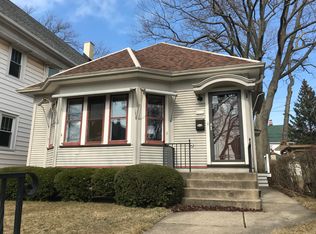3054 S Wentworth Ave, Milwaukee, WI 53207