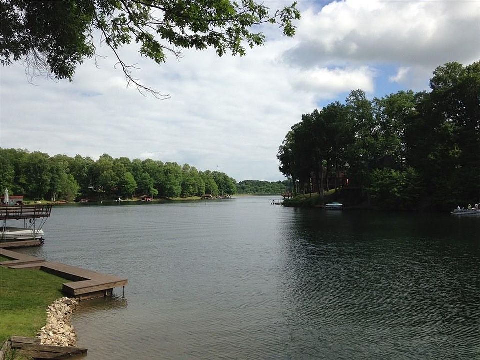 2nd image of 7628 Inkbush Dr