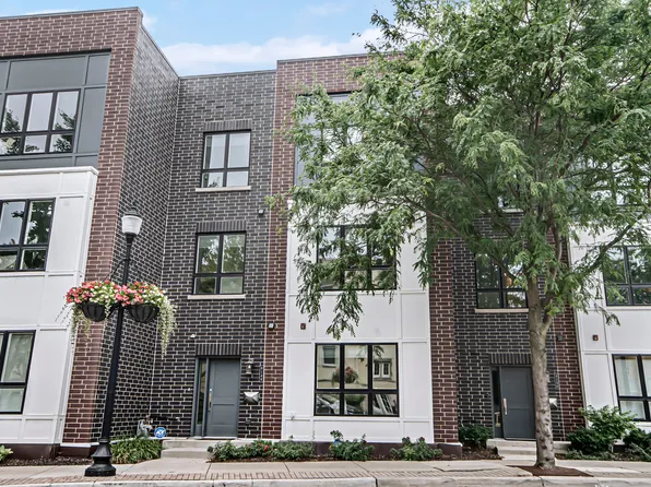 8146 Lincoln Ave, Skokie, IL 60076