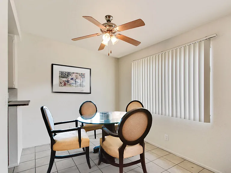 5207 Zelzah Ave — Photo 20