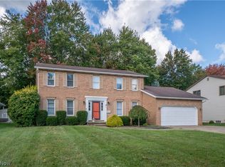 498 Herbert Rd, Akron, OH 44312