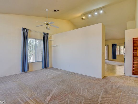 4th image of 2423 Lake Martin Ct