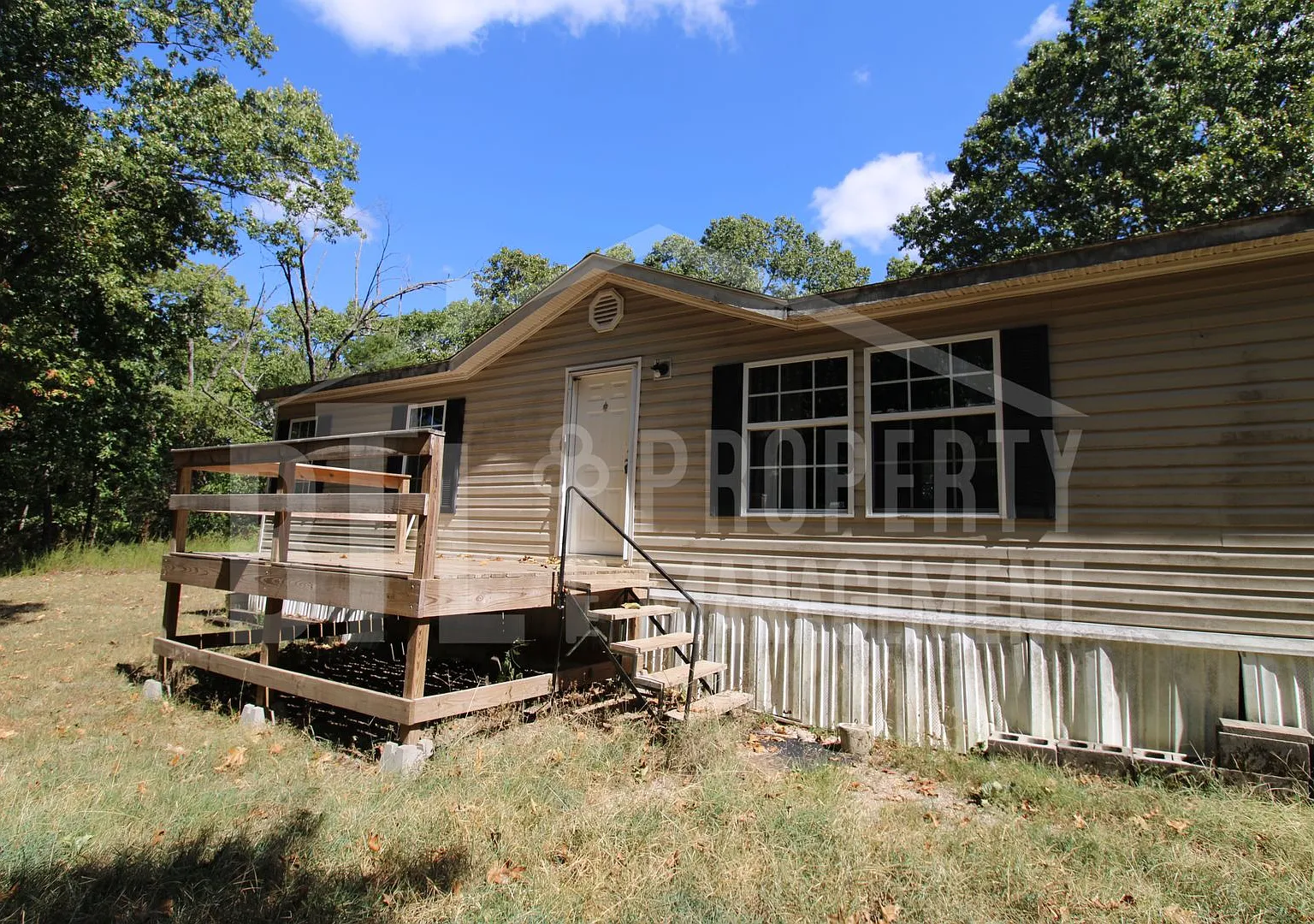 4 bedroom home in Kirbyville! — Photo 1