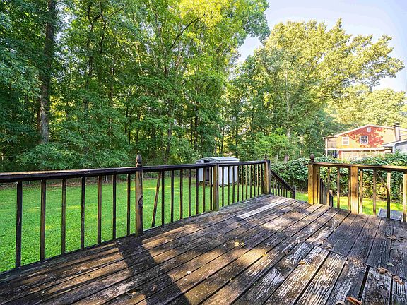 5th image of 1753 Tall Oak Cir