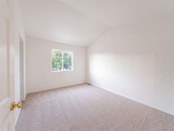 4th image of 3300 Saratoga Street #C