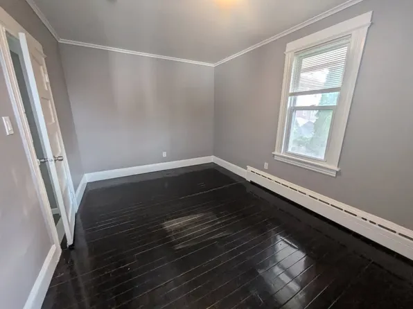 129 Sage Ave, Bridgeport, CT