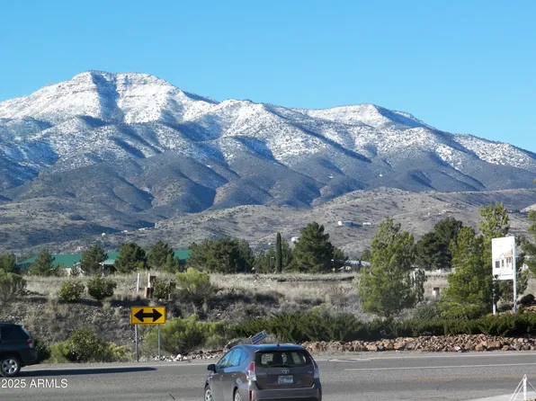 2061 Crossroads Boulevard #130, Clarkdale, AZ 86324