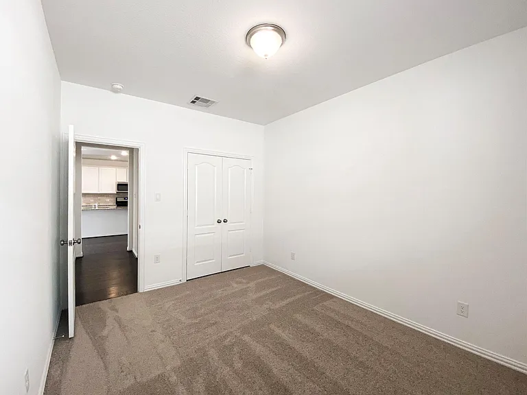 31302 Whitfield Ct — Photo 20