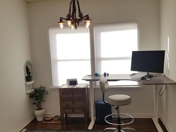 5th image of 655 S Dunsmuir Ave APT 204