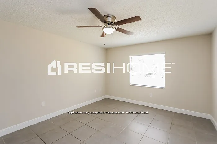 8000 Glenridge Loop W — Photo 8