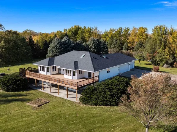 48072 254th St, Garretson, SD 57030