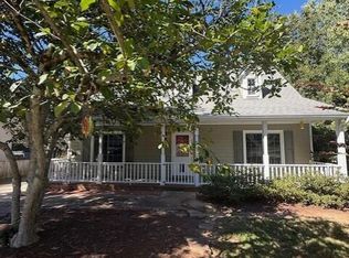 105 Stoneford Ct, Cary, NC 27513