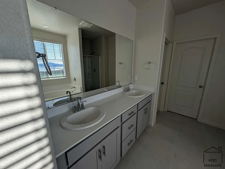 4181 Markovich Ct — Photo 25