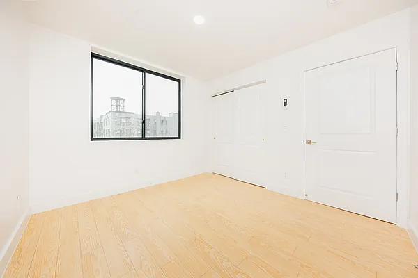 Rented by Oxford Property Group | media 46