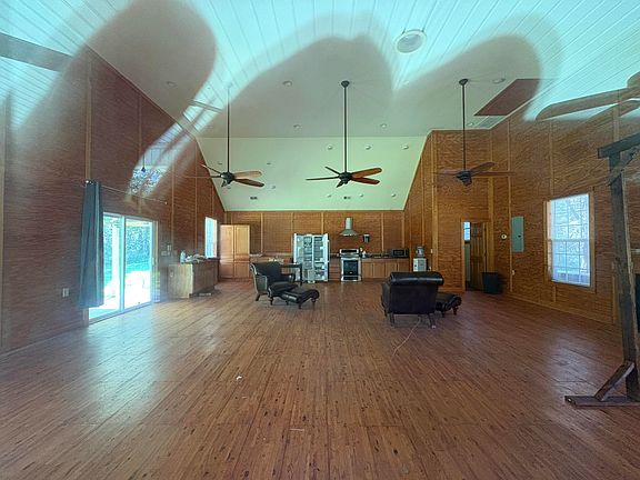 3rd image of 9377 Koester Rd