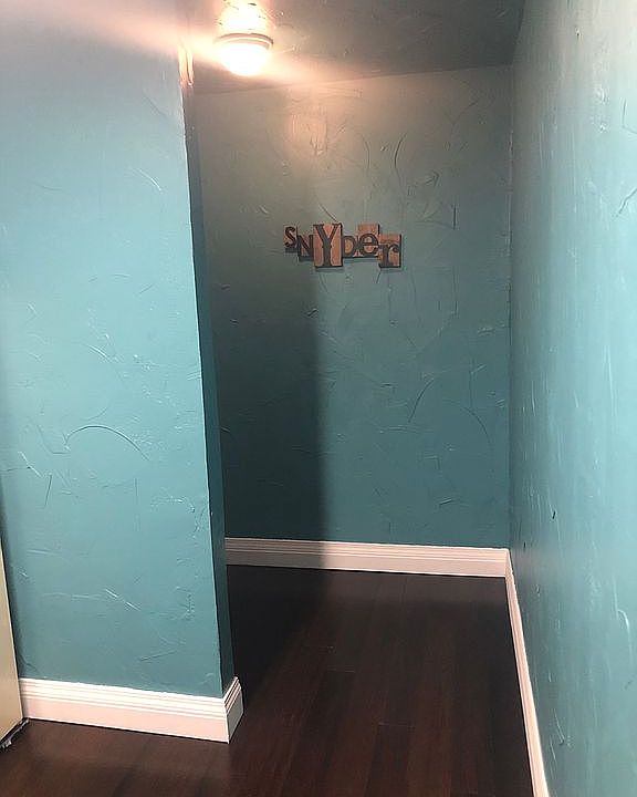 1st image of 516 Donna Ln