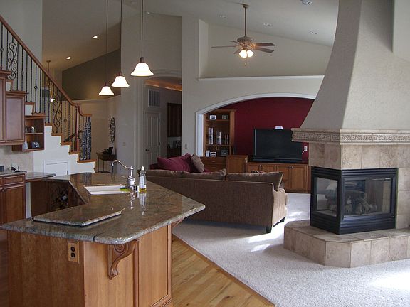 Great Room/Living to Right