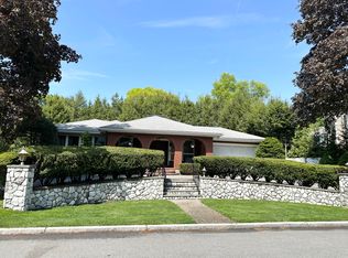 17 Wickham Rd #0, Winchester, MA 01890