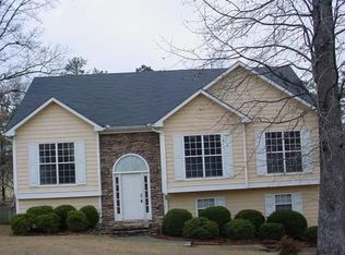 1731 Hampton Walk Dr, Hoschton, GA 30548