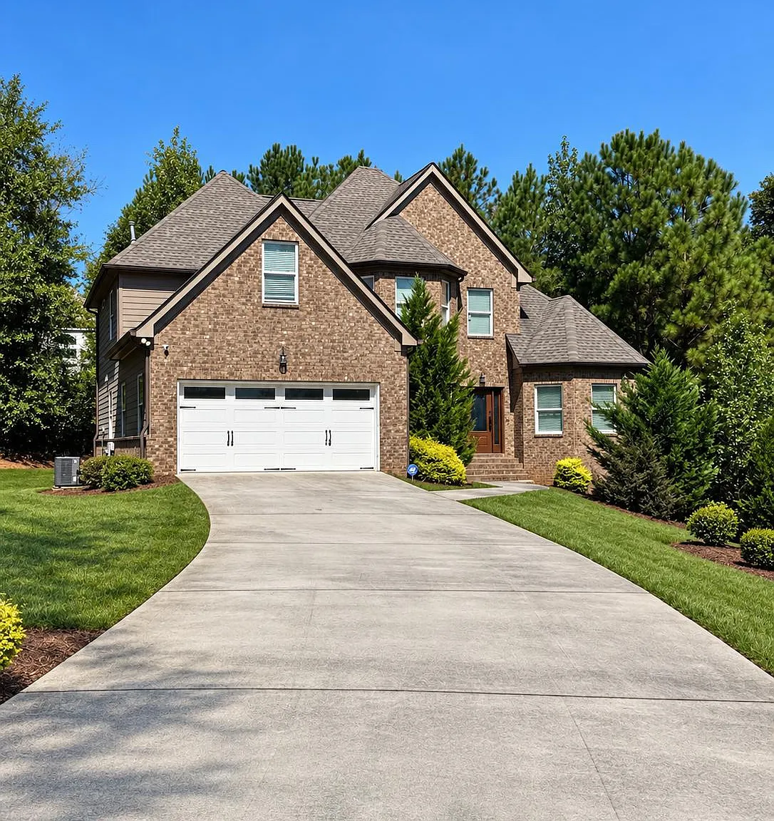 5 bed, 3500 sqft, $3,150 — Photo 1