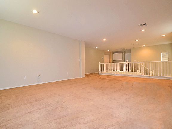 5th image of 9151 Clear Sky Ave