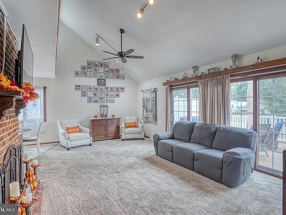 5th image of 27856 Oak Meadow Dr
