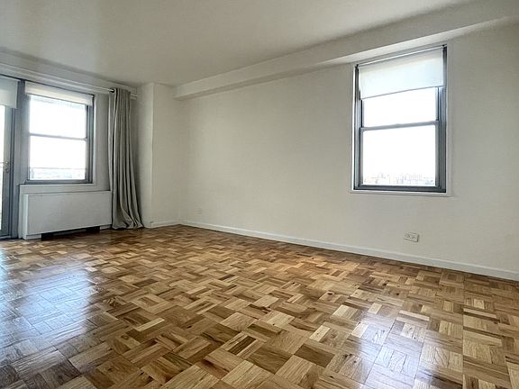 5th image of 2500 Johnson Ave APT 9N