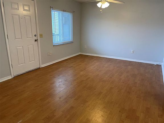 4th image of 3710 W Cass St APT 24
