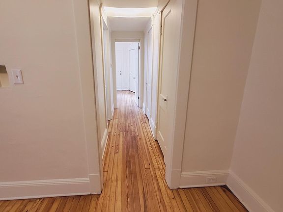 3rd image of 1447 W 112th St #2