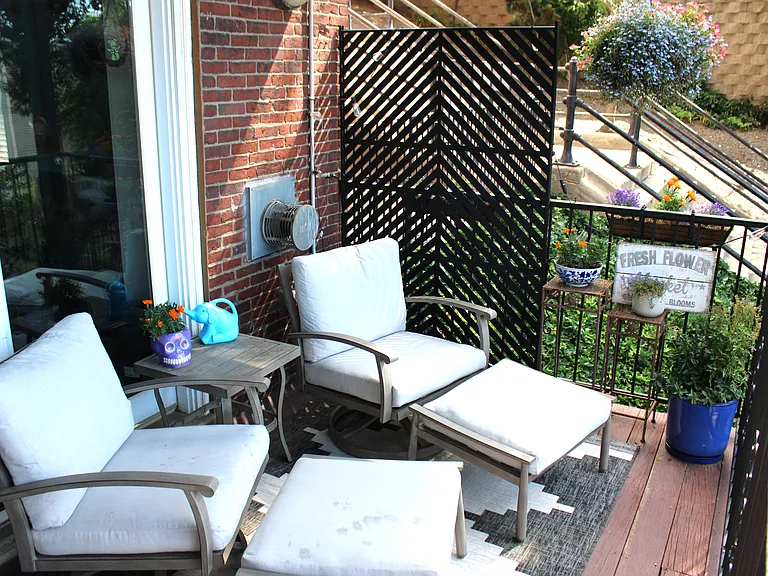 53 Thomas Park #1 — Photo 6