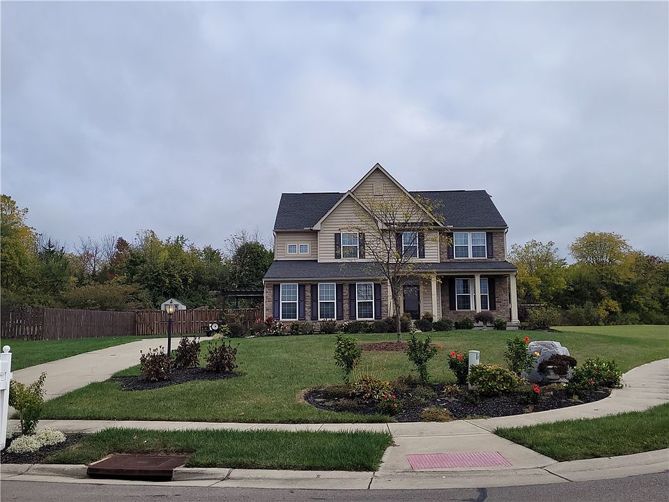 1st image of 525 Recess Dr