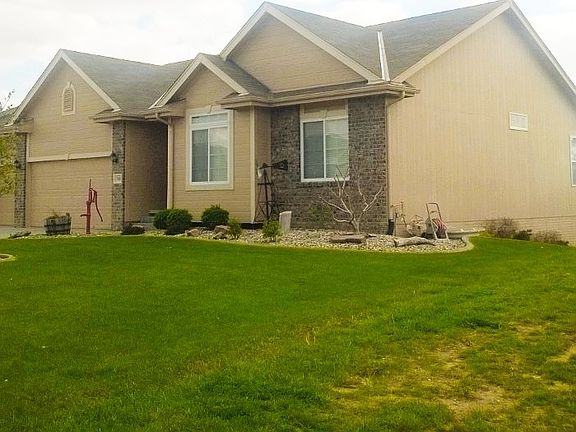 2nd image of 13804 Clearwater Dr