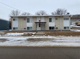 1100 11th Ave NW APT 2, Minot, ND 58703