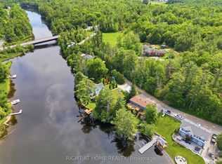 8168 Laidlaw Ave, Ramara, ON L0K2B0