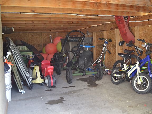 5th image of 857 W Tortoise Cir