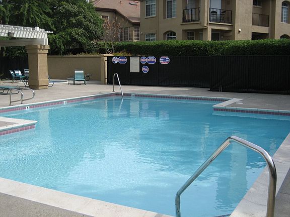4th image of 7777 Tuscany Dr