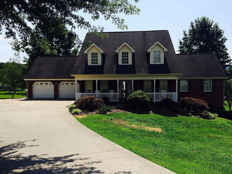 2nd image of 406 Caribou Ct