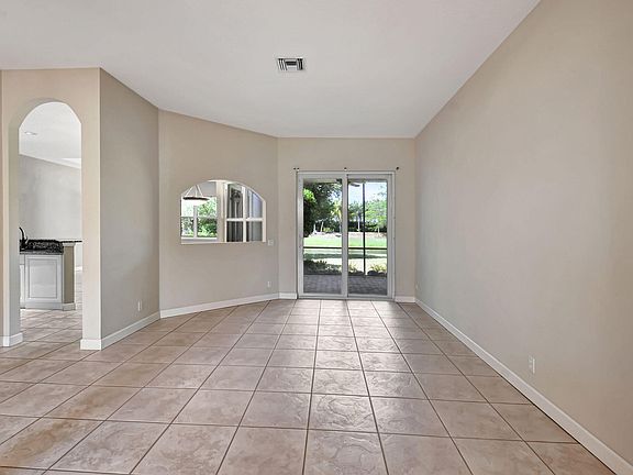 5th image of 6951 Cobia Circle