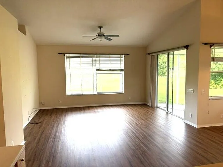 2721 W Abiaca Cir #2721 — Photo 7