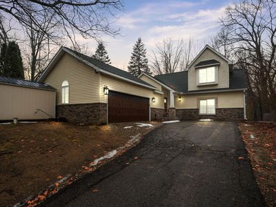4160 Link Dr, Brighton, MI, 48114