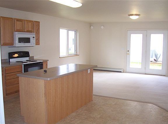 2nd image of 1349 Joyce Dr