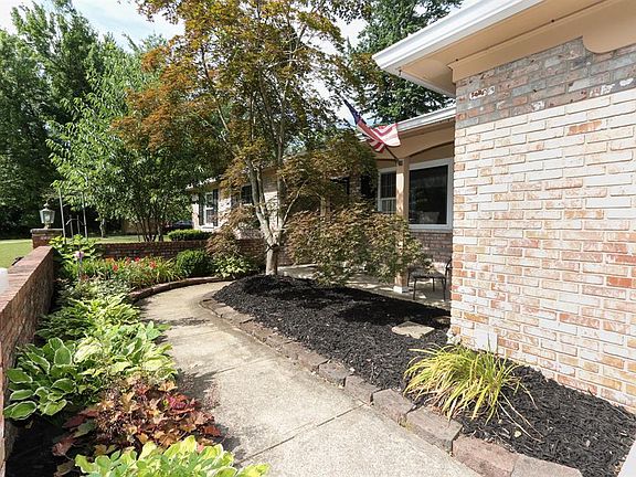 3rd image of 5839 Elwynn Dr