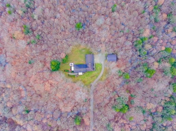8350 Carbury Rd, Edinboro, PA 16412