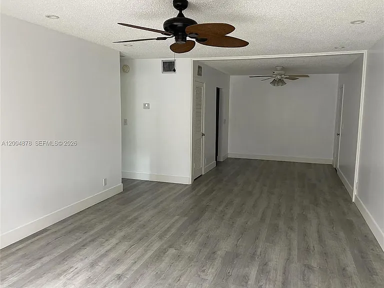 6207 Bay Club Dr #1 — Photo 5