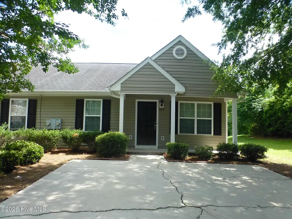 1433 Anna Way
