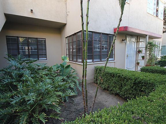 Charming lower level 2 bedroom with an abundance of windows!