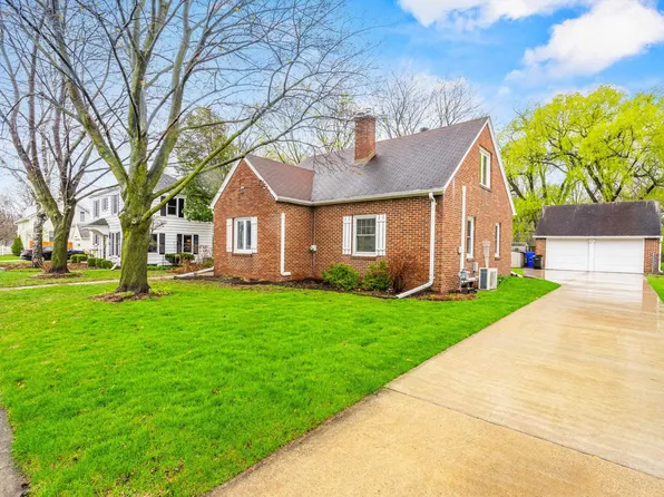 111 E Glendale Ave, Appleton, WI 54911