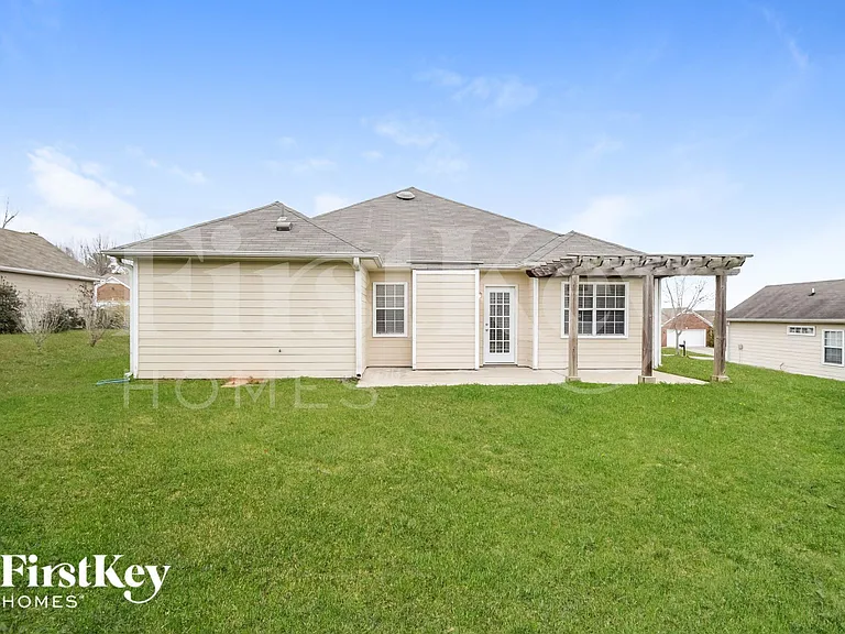 127 Renwick Ln — Photo 15
